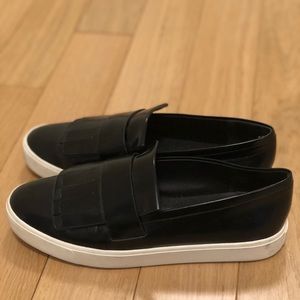Vince slides size 9